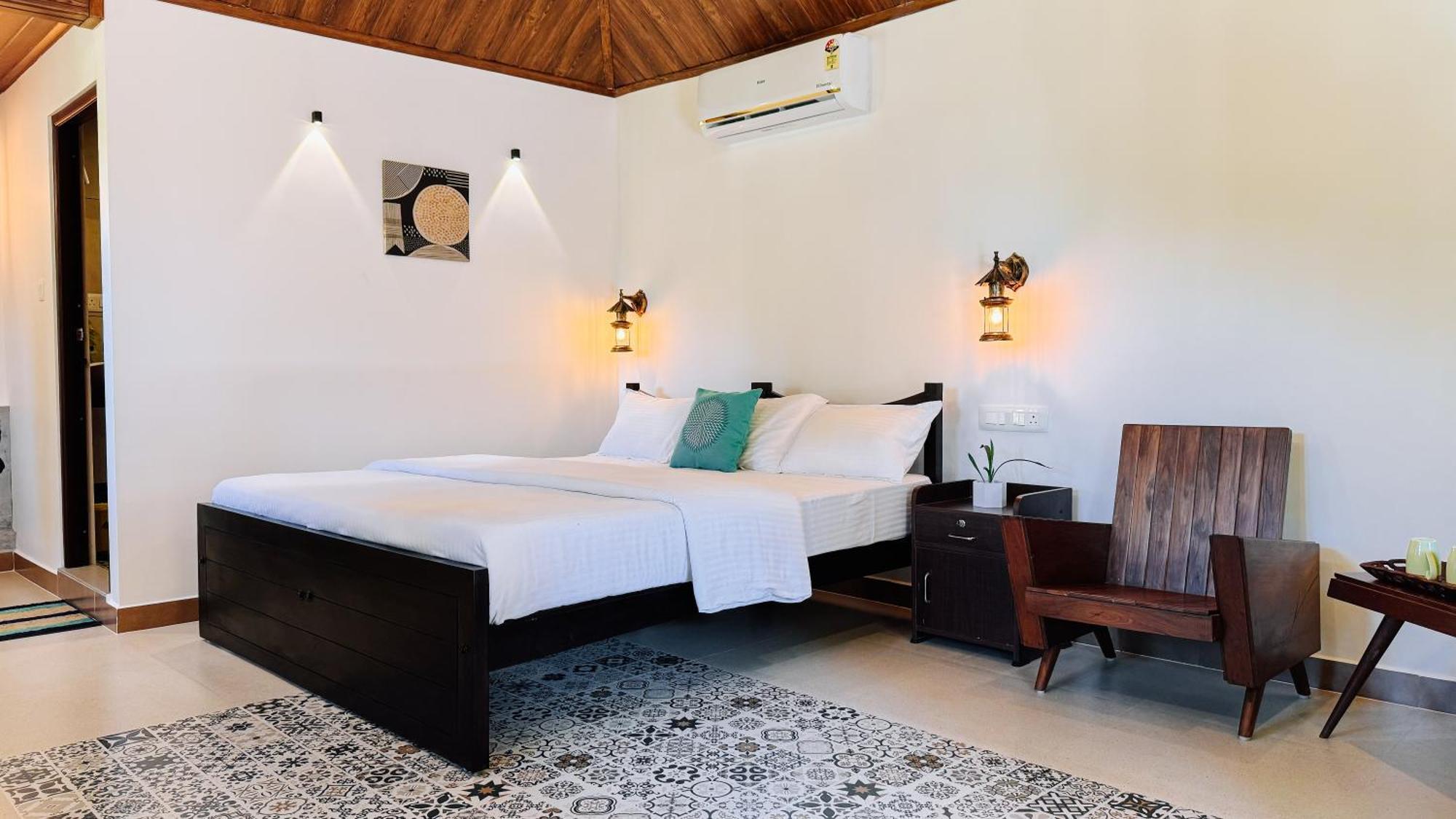 Calm Shack - 2 Bedroom-Boutique Farm Stay ムンナール エクステリア 写真