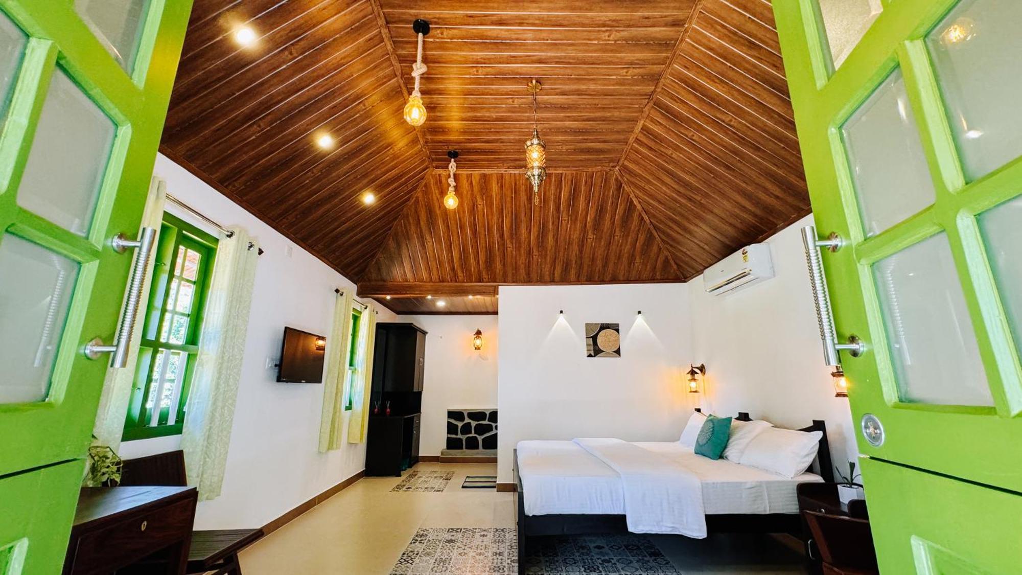 Calm Shack - 2 Bedroom-Boutique Farm Stay ムンナール エクステリア 写真